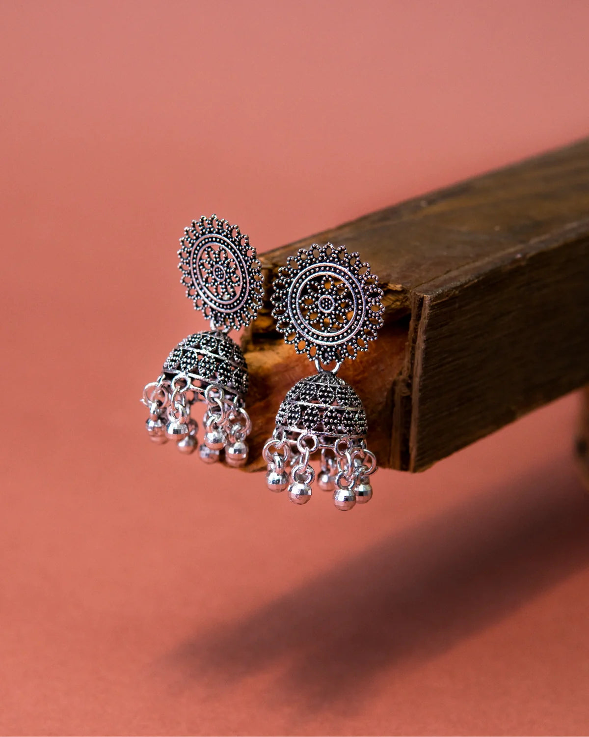 Riwaayat Drops Earrings