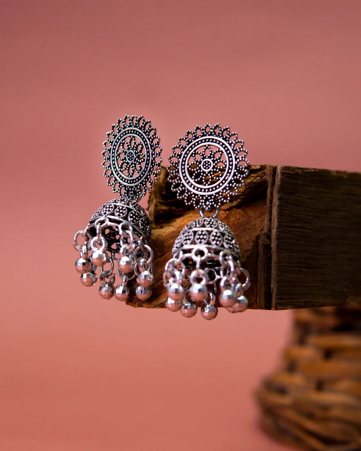 Riwaayat Drops Earrings